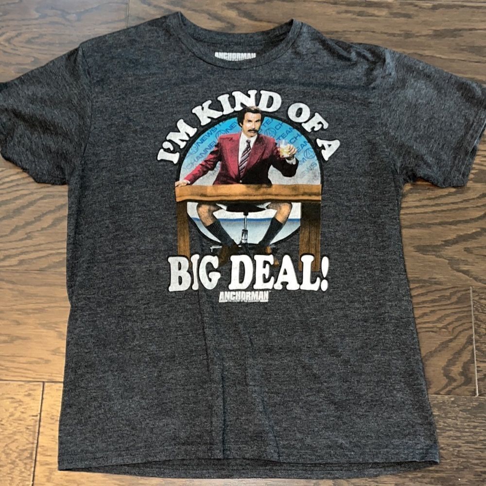 I’m kind of a big deal anchorman Ron Burgundy funny Will Ferrell T shirt L